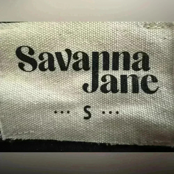 Savanna Jane Embroidered Tile Design Top (332) - Picture 12 of 13